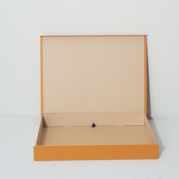 Louis Vuitton Box - Picture 4 of 10